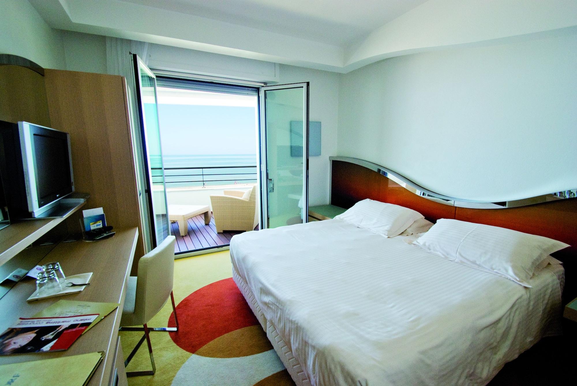 Hotel Waldorf- Premier Resort Μιλάνο Μαριτίμα Εξωτερικό φωτογραφία