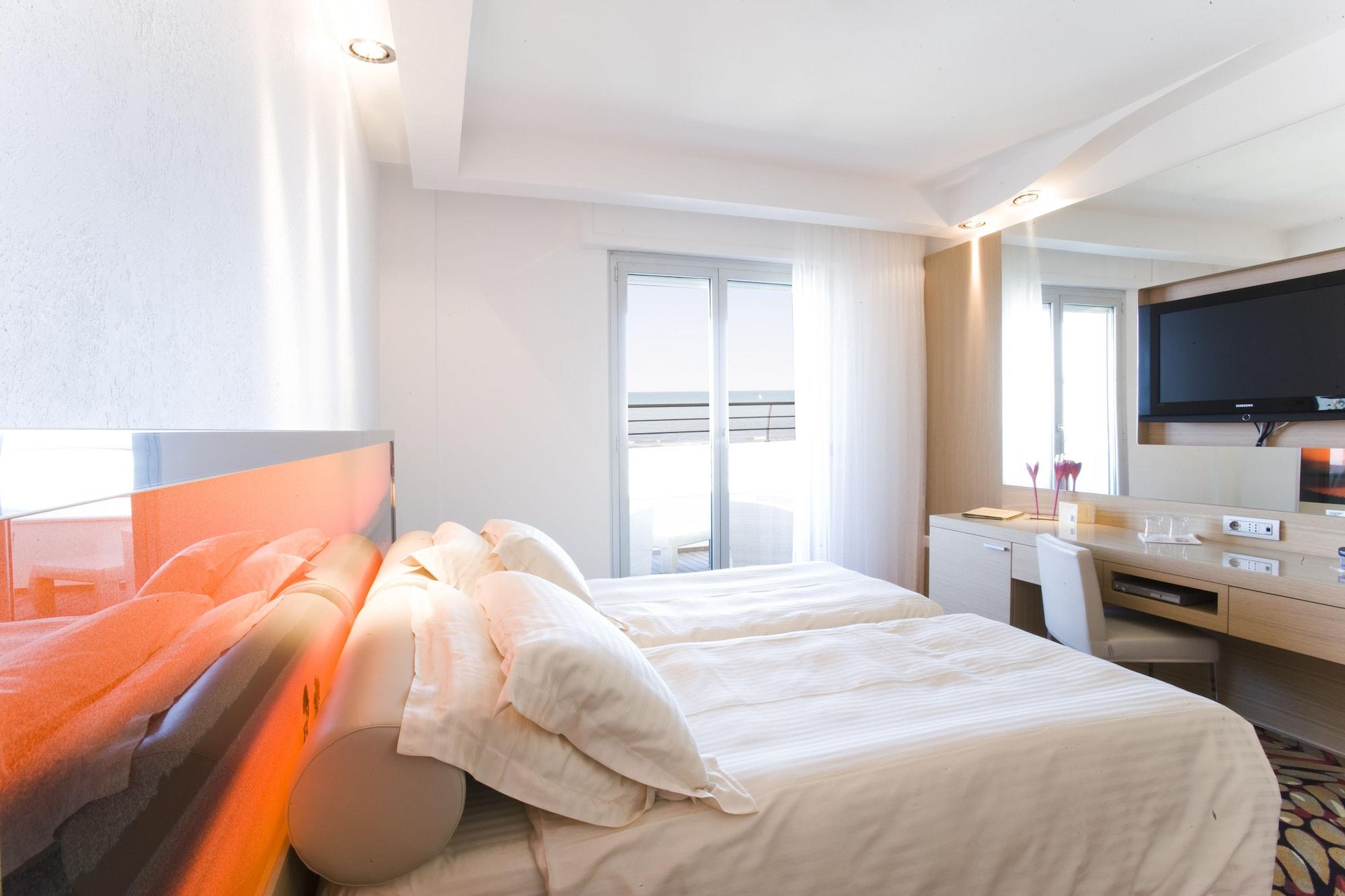 Hotel Waldorf- Premier Resort Μιλάνο Μαριτίμα Εξωτερικό φωτογραφία